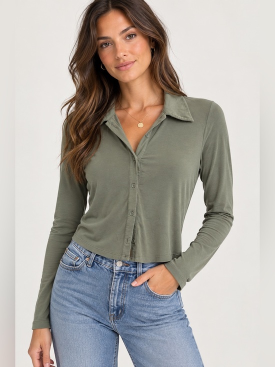 Aritzia Tops - Wilfred by Aritzia Olive Green Tencel Stretch Button Front Top M